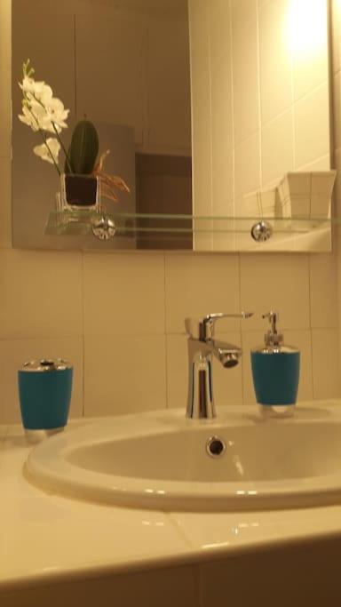 Bel Appartement Au Coeur De La Cite Medievale Sommières Екстериор снимка